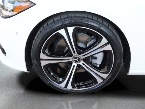 Used 2023 Mercedes-Benz C 300 Sedan image 26