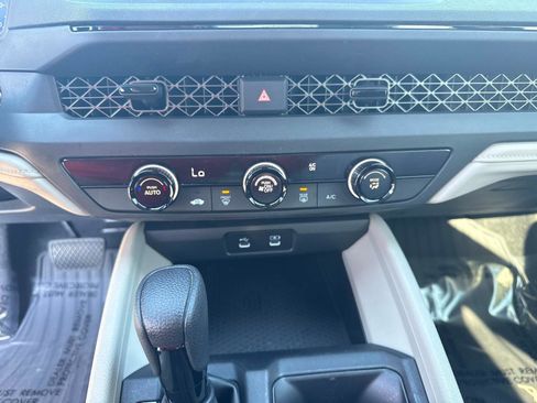 Certified 2023 Honda Accord LX image 24