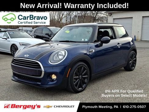 Used 2016 MINI Cooper 2-Door Hardtop image 1