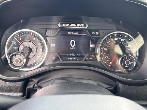 Used 2024 RAM 1500 Big Horn AWD/4WD image 18