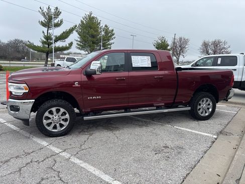 Used 2024 RAM 2500 Laramie w/ Sport Appearance Package image 15