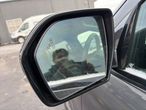 Used 2019 Ford Expedition XLT w/ Equipment Group 202A image 13