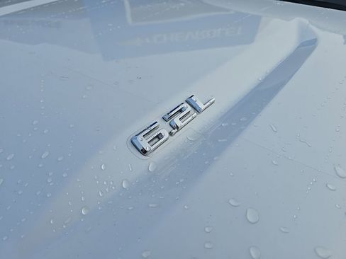 Used 2020 Chevrolet Silverado 1500 High Country w/ Technology Package image 37