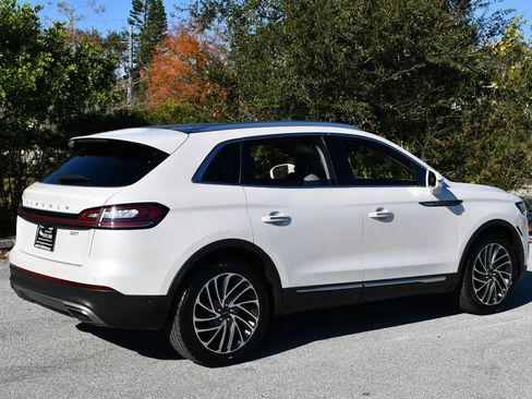 Used 2019 Lincoln Nautilus Reserve image 31
