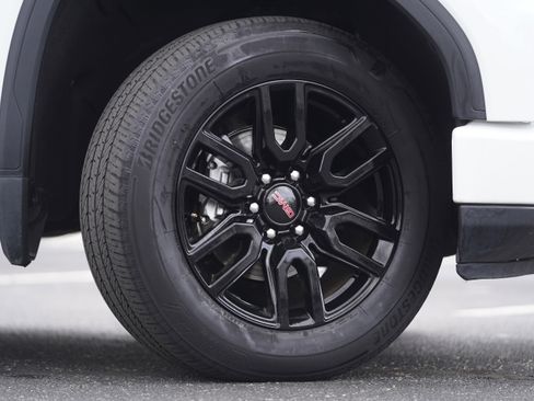 Used 2022 GMC Sierra 1500 Elevation image 39