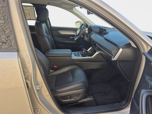 Used 2024 MAZDA CX-90 3.3 Turbo w/ Preferred Plus image 19