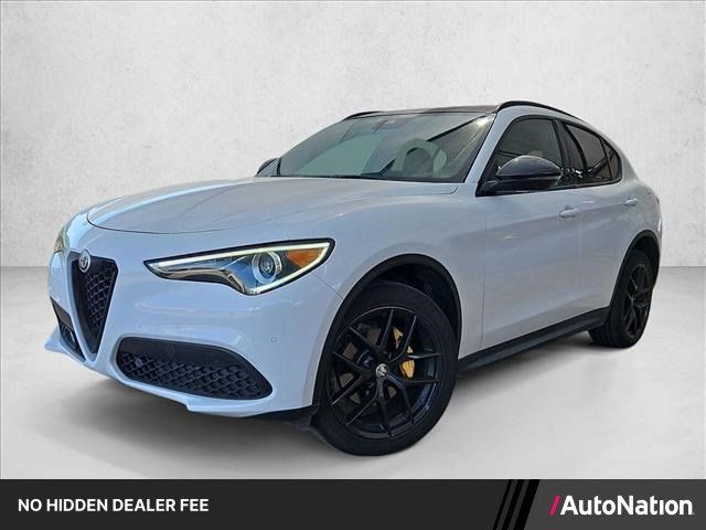 Used 2019 Alfa Romeo Stelvio Ti Sport w/ Quick Order Package 22S Sport AWD/4WD image 1