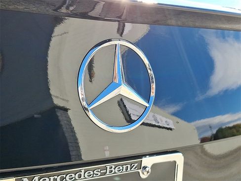 Certified 2025 Mercedes-Benz C 300 4MATIC Sedan image 30