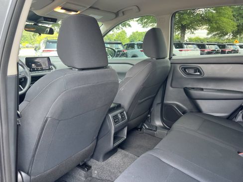 Certified 2026 Nissan Rogue S FWD image 17