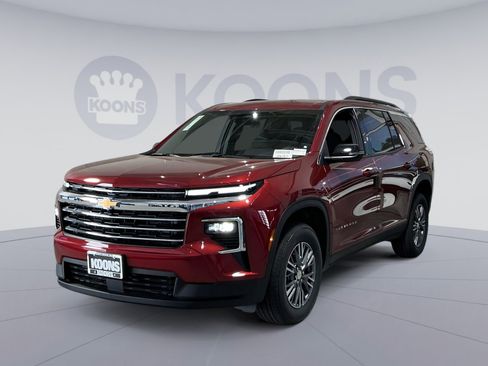 New 2026 Chevrolet Traverse LT FWD image 1