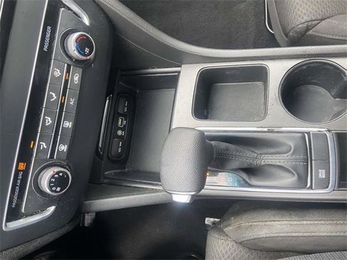 Used 2016 Kia Optima LX image 19