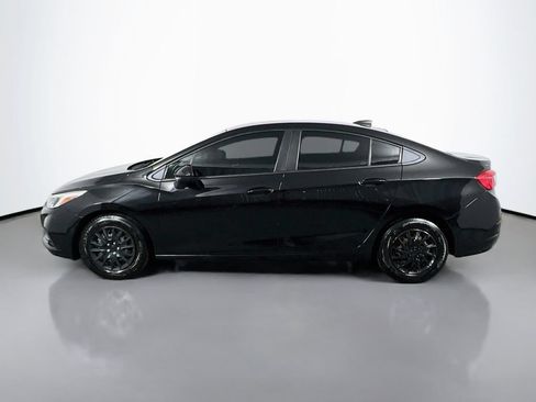 Used 2018 Chevrolet Cruze LS FWD image 8