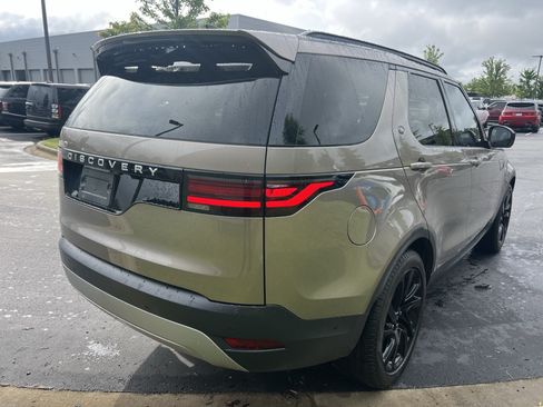 Certified 2025 Land Rover Discovery S AWD/4WD image 7