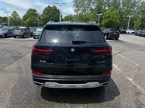 Used 2024 BMW X5 xDrive40i w/ Premium Package AWD/4WD image 4