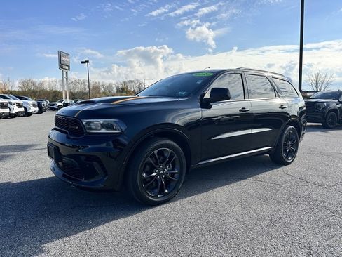 Used 2023 Dodge Durango R/T w/ Hemi Orange Plus Package image 2