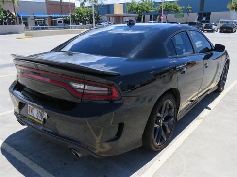 Used 2019 Dodge Charger R/T w/ Plus Group RWD image 9