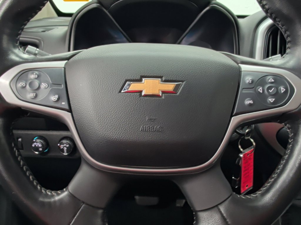 Used 2022 Chevrolet Colorado ZR2 w/ ZR2 Midnight Special Edition AWD/4WD image 13