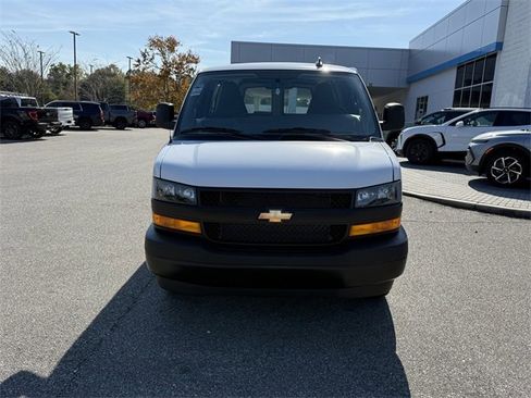 New 2025 Chevrolet Express 2500 w/ Driver Convenience Package image 8