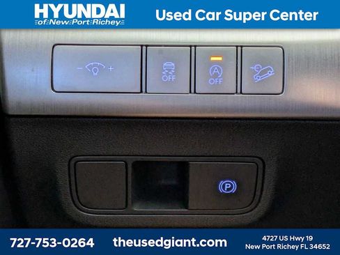 Used 2024 Hyundai Kona SE FWD image 26