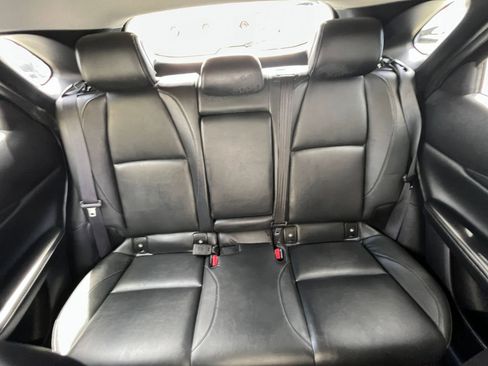 Used 2024 MAZDA CX-30 AWD 2.5 S w/ Select Sport Pkg image 39