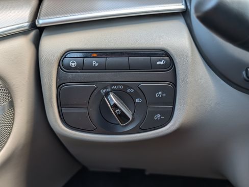 Certified 2023 INFINITI QX50 Luxe AWD/4WD image 26