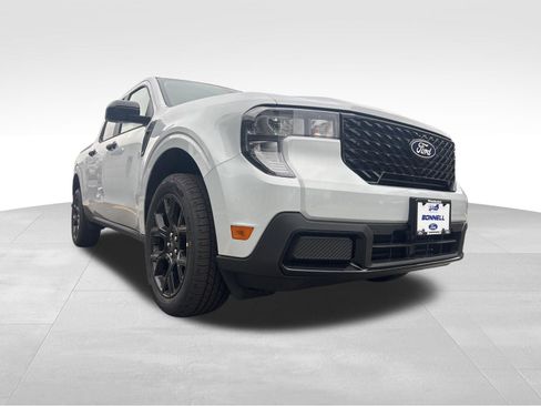 New 2026 Ford Maverick XLT w/ XLT Luxury Package AWD/4WD image 9
