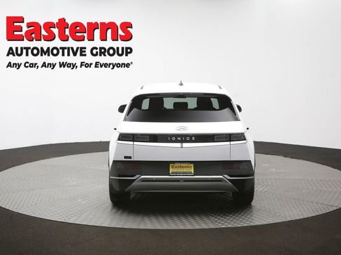 Used 2024 Hyundai Ioniq 5 SE RWD image 35