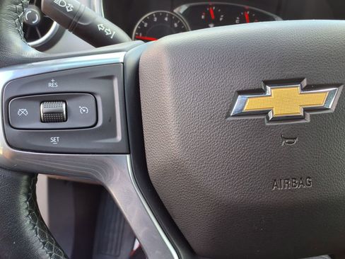 Used 2020 Chevrolet Blazer LT FWD image 22