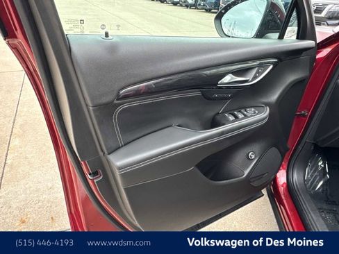 Used 2023 Buick Envision Essence w/ Sport Touring Package image 23