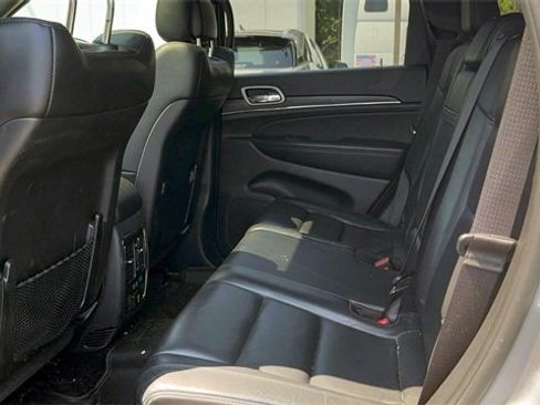 Certified 2021 Jeep Grand Cherokee Limited w/ Sun & Sound Group image 10