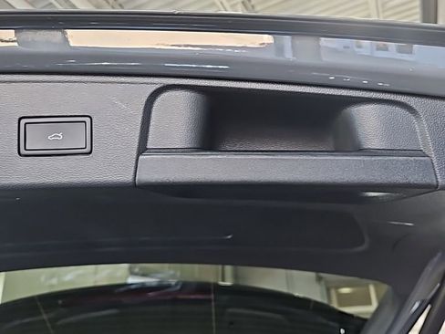 New 2026 Volkswagen Atlas SEL Premium R-Line AWD/4WD image 21