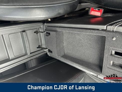 Used 2022 Dodge Durango SRT w/ Trailer Tow Group IV image 32