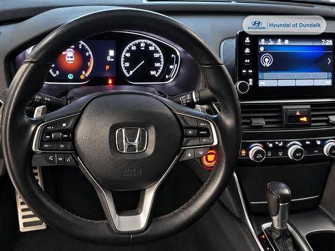Used 2021 Honda Accord Sport image 10