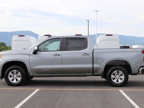 Used 2026 Chevrolet Silverado 1500 LT AWD/4WD image 4