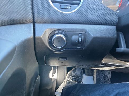 Used 2014 Chevrolet Cruze LT image 20