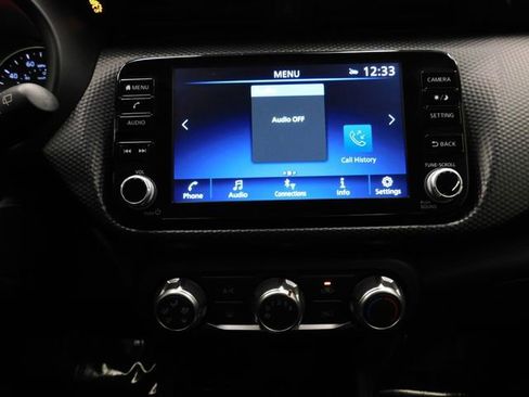 Used 2024 Nissan Kicks SV image 32