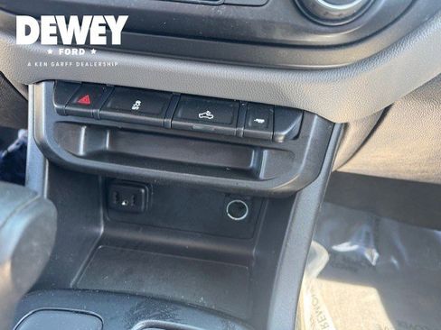 Used 2020 Chevrolet Colorado W/T w/ WT Convenience Package image 19