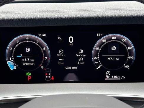 New 2026 Volkswagen Tiguan SE image 25