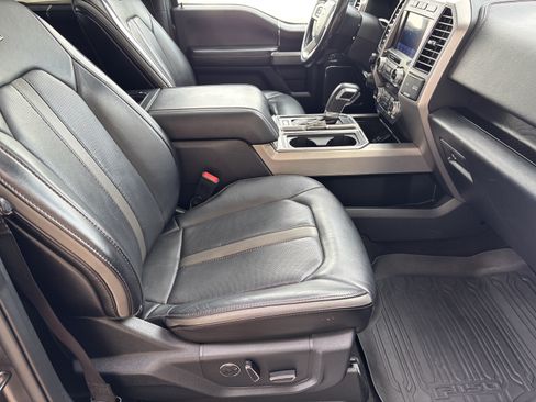 Used 2020 Ford F150 Platinum w/ Technology Package AWD/4WD image 27
