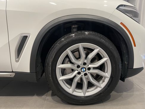 Used 2019 BMW X5 xDrive40i w/ Premium Package 2 AWD/4WD image 10