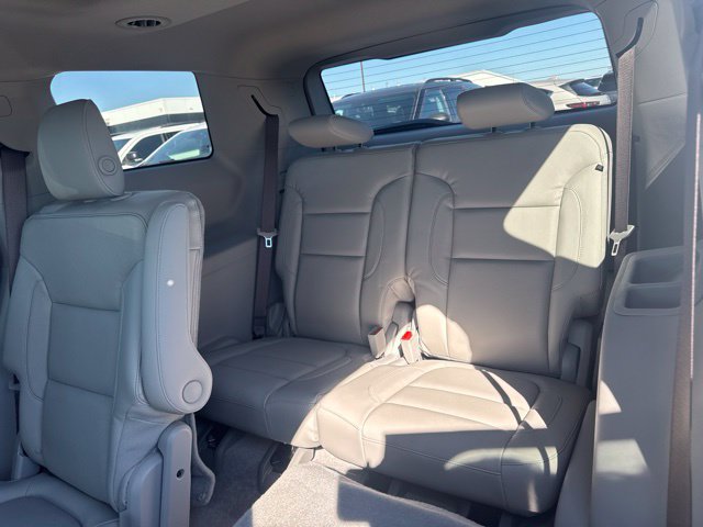 Used 2017 GMC Acadia SLT FWD image 24