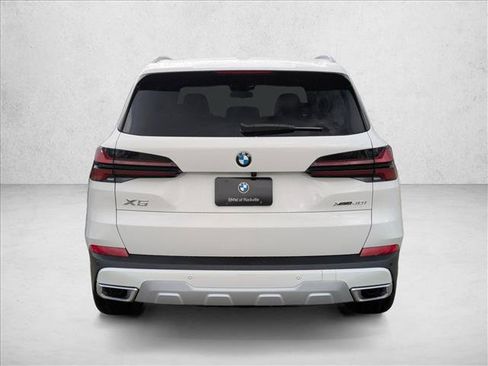 Used 2026 BMW X5 xDrive40i w/ Climate Comfort Package AWD/4WD image 8