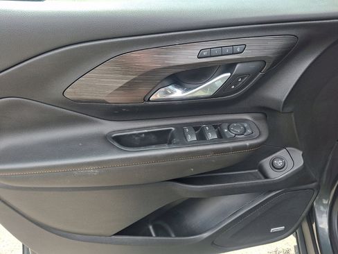 Used 2021 GMC Terrain SLT w/ Infotainment Package II FWD image 22