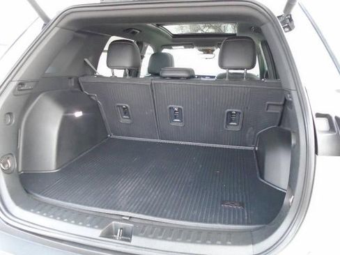 Certified 2025 Chevrolet Equinox ACTIV w/ Safety and Technology Package image 29