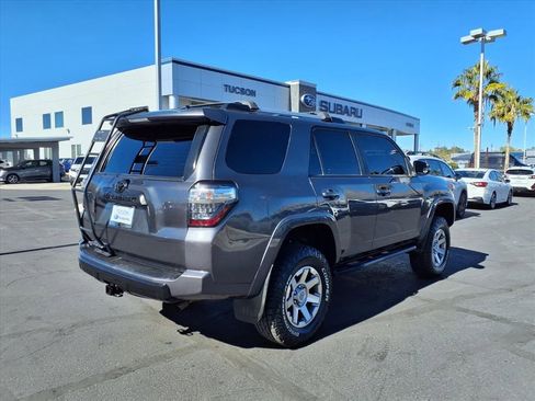 Used 2015 Toyota 4Runner 4WD image 11