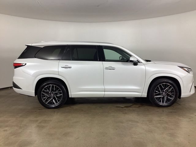 Used 2024 Lexus TX 350 AWD w/ Captains Chair Package image 4