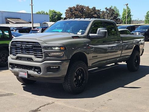 Certified 2026 RAM 2500 Big Horn AWD/4WD image 3