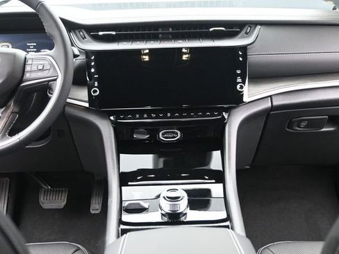 New 2026 Jeep Grand Cherokee Limited image 25