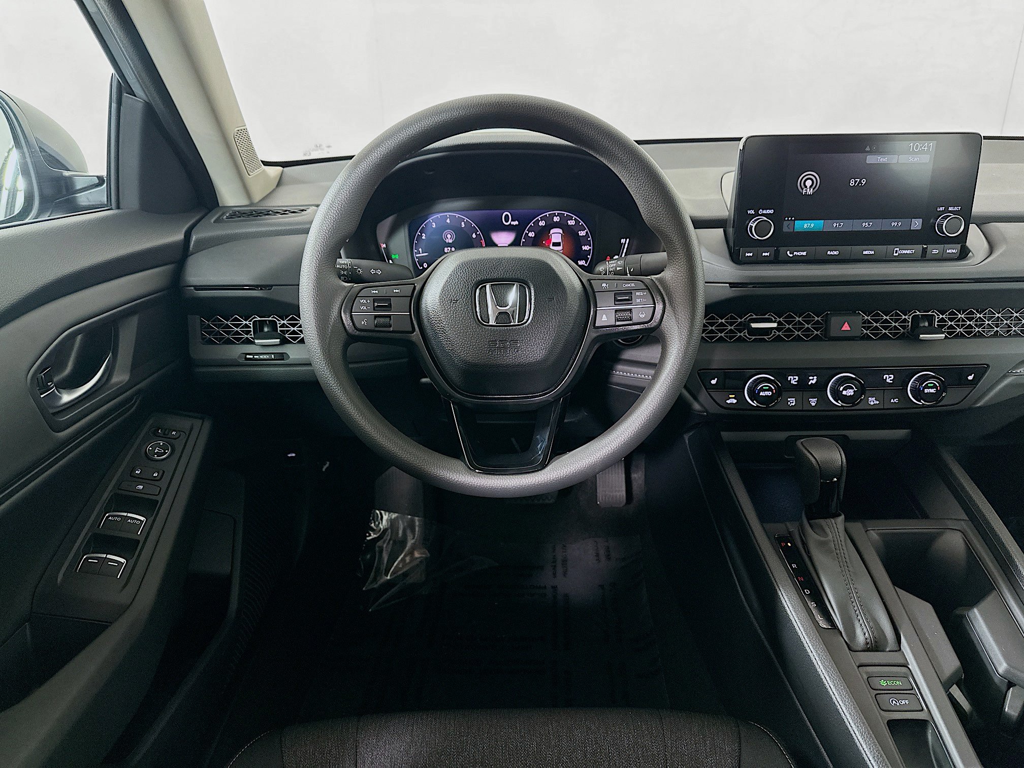 Certified 2025 Honda Accord SE image 22