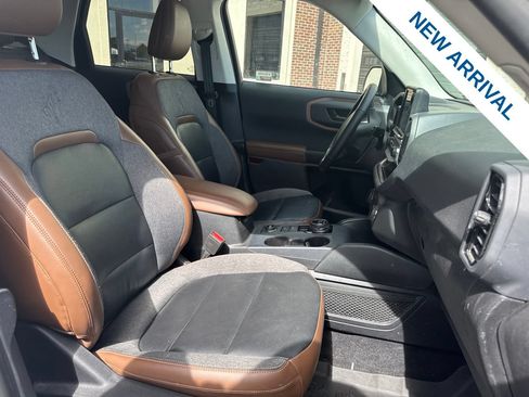 Used 2022 Ford Bronco Sport Outer Banks w/ Tech Package AWD/4WD image 9